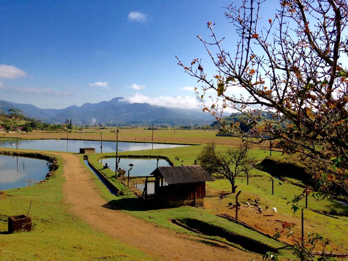 Casa De Campo,Sitio,Vale Europeu-Sc 히우 두스 세드루스 외부 사진